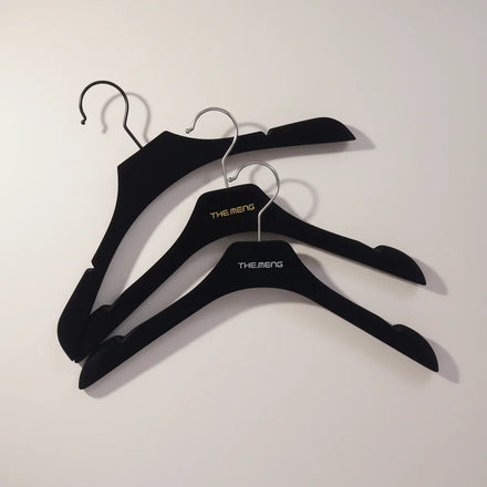 Velvet Black Non-Slip Women's Clothes Hanger Single-Tier Plastic Wedding Dress Rack Multifunctional Flexible Wardrobe Storage