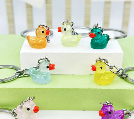 Multicolor Key Chain Cute Mini Keychain for Resin Duck Luminous Keychain Accessories Charm Knick-knacks
