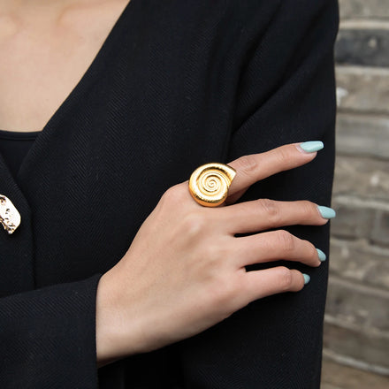 J&D Jewelry Summer 18K PVD Gold Plated Ocean Conch Ring Swirl Stainless Steel Sea Snail Opening Ring