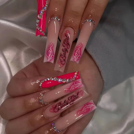 Wholesale Vendor Custom Logo Acrylic Artificial Nails Private Label French Style Reusable Cutest Nail Express Manicure