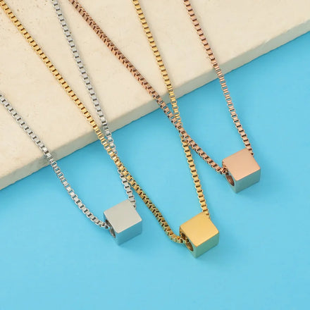 Hot Sale Minimalist Stainless Steel Gold Plated Square Cube Necklace Small 3-Color Square Pendant for Fine Pendants Charms