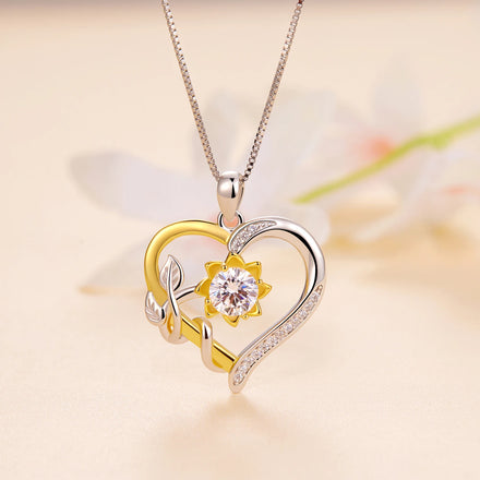 Hot Selling 1 Carat Moissanite Necklace Chain Luxury Flower Moissanite Personalized Heart Pendant Necklaces