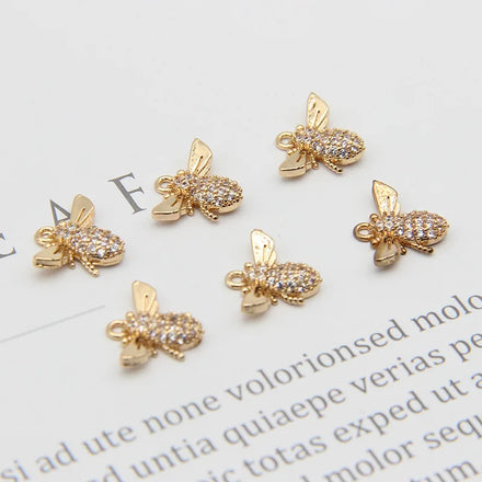 Cute Kc Gold Plated Animal Honeybee Pendant Crystal Zircon Bee Pendant for Diy Material Jewelry Accessories