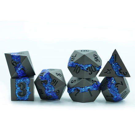 Factory Direct Custom 7pcs Full Blue Stripe Polyhedral Metal Dice Set Matt Zinc Alloy Table Game Accessories Wholesale Bulk Dice