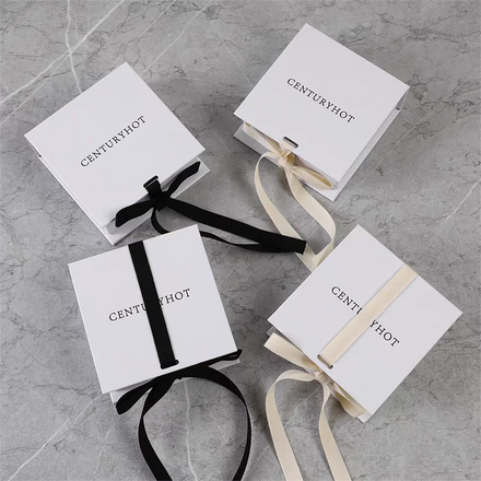 Luxury Jewelry Packaging Box Customizable logo Printed Gold Magnetic Ring Jewelry Box with Ribbon