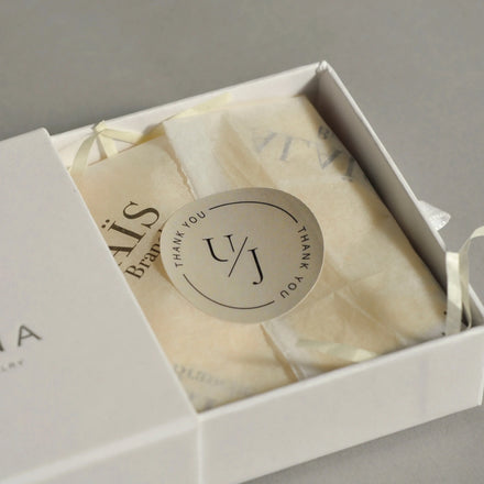 No Logo Drawer Case Jewelry Box Suede Pouch Raffia Insert Round Sticker Tissue Paper White