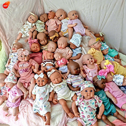 Wholesale Price Different Expression Full Silicone Reborn Baby Doll 1:1 Simulation for Child Gifts Artist Sculpture Customize