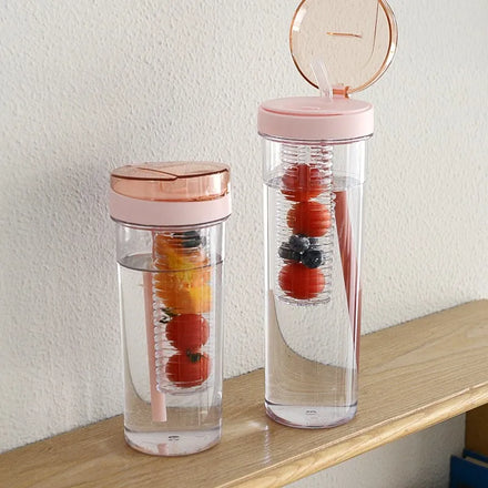 FX Factory 800ml BPA-Free Eco-Friendly Leak-Proof Juice Lemon Infuser Straw Type Water Bottle Filter New Design Sport Travel