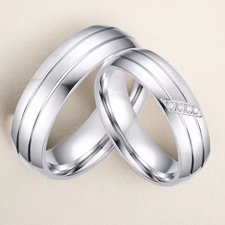 New Design Titanium Steel Diamond Rings Personalised Stainless Steel Rings Simple Couple Rings for Women or Men