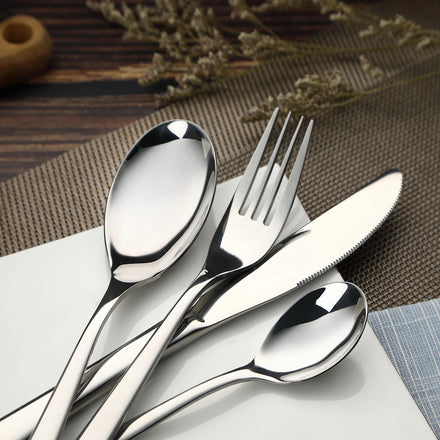 24pcs Stocked Quick Shipping 18 / 0 Silver Western Stainless Steel Cutlery Set for Hotel Wedding Party Restaurant