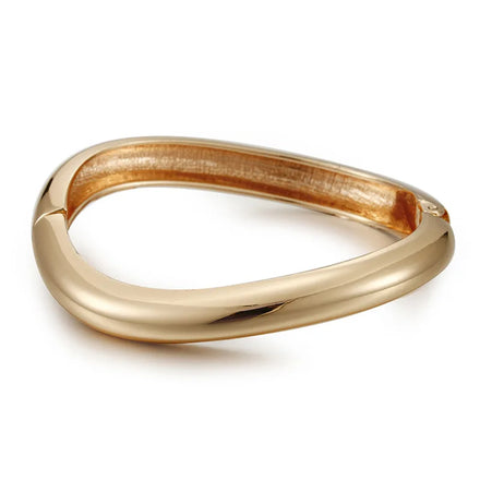 New Trending Teen Girls Unsymmetrical Fashion Non Tarnish Dainty Chunky Gold Cuff Bangles Bracelets for Women Jewelry