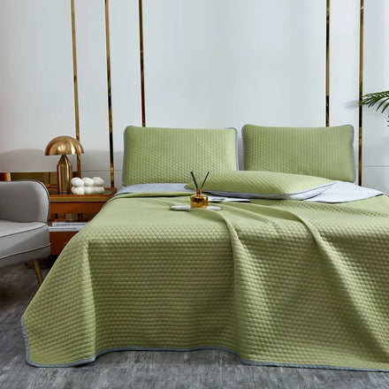 Luxury Reversible Bed Quilted Cooling Coverlets King Size Bedspread Set for Summer