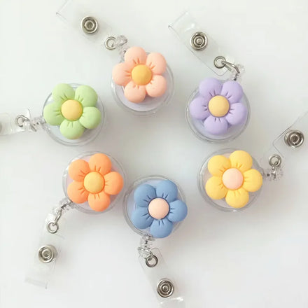 Cute Cartoon Flower Nurse Badge Reel Retractable ID Card Holder Badge Reel Resin Acrylic Badge Reels