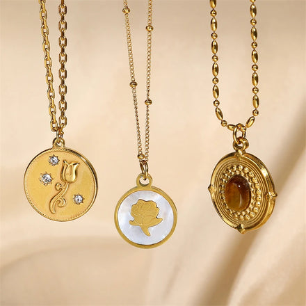Waterproof Vintage Women Stainless Steel Flower Pendant 18K Gold Plated Necklace Jewelry