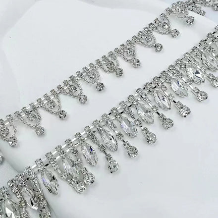 Wholesale 3D Shiny Glass Tassels Motif Rhinestones Sew-On Flatback Chain Style Nail Art Bags Decorative Clothing Shoes Pants