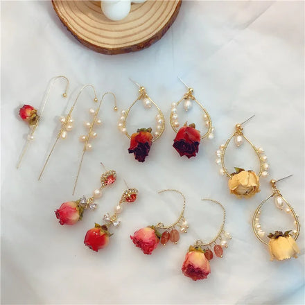 SC Hot Sale Korean Statement Rose Earrings Vintage Gold Pearl Earrings Trendy Colored Drip Oil Flower Pendant Earrings for Women
