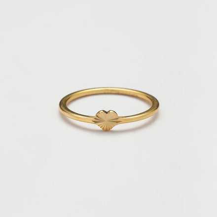 YF5036 Minimalist Design 18k Gold Plated Love Ring Geometric Heart Shaped Stainless Steel Ring Non Tarnish Waterproof Jewelry