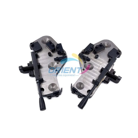 Good Quality Bearing Plate Inking Unit 71.010.003 Plate DS 71.010.004 Plate OS for Heidelberg CD102 Heidelberg Spare Parts