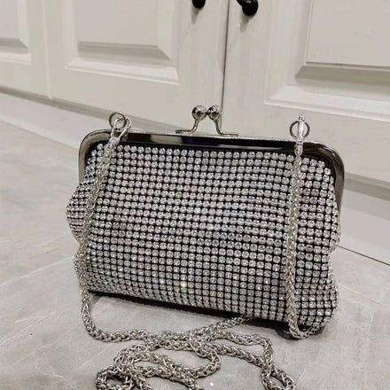 Latest New Arrival Women Bling Rhinestones Crystal Hand Clutch Bag Purse for Lady Elegant Retro Clip Evening Party Bag Factory