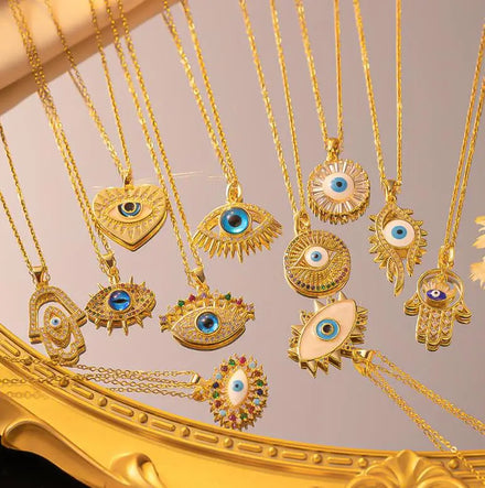 Cheap Good Quality Eye Necklace for Women Non-fading Turkish Blue Eyes Pendant Titanium Steel Necklace Niche Clavicle Chain