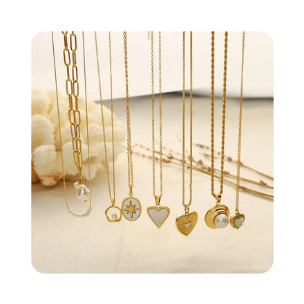 Wholesale Bulk Waterproof 18K Gold Plated Stainless Steel Women's Accessories Pearl Shell Heart Shaped Gold Necklace for Women