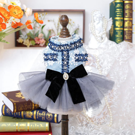 Noble Elegant European Style Pet Dress Embroidered Flower Pattern Pearl Decor Round Neck Sleeveless Fluffy Tulle Skirt