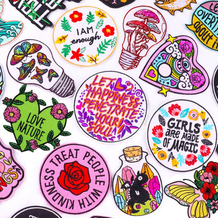 Cartoon Letters Flower Iron on Patch Wholesale Embroidery Patches for Clothing DIY Applique Custom Logo Embroidered Patch