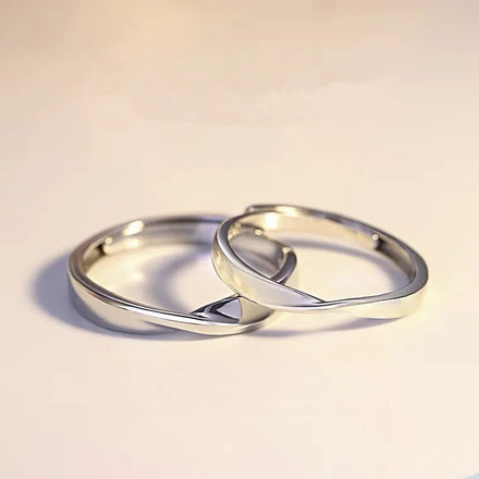 2pcs/set Minimalist Adjustable Mobius Couple Rings Wedding Ring Couple Engagement Ring for Women Men Jewelry