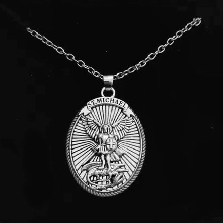 Non Tarnish Jewelry St Michael Necklace for Men Protection Lucky Catholic Archangel St Michael Necklace for Men Women Gift