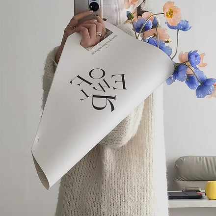 Logo Personalized Portable Flower Carrier Gift Packing Dried Flower Paper Bags Kraft Shopping Bag for Bouquet Flowers