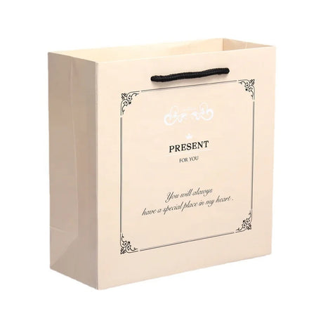 Fashion Gift Paper Bag Handbag Korean Version Simple Wind Spot Wholesale Enterprise Personal Printing
