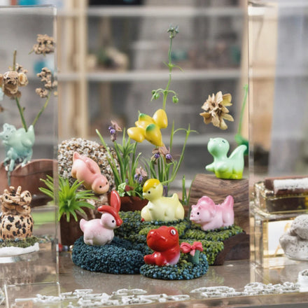 Dinosaur Toys Resin Art Supplies Little Animals Small Succulent Figurines Landscape Character Statue Cheap Dolls for Children