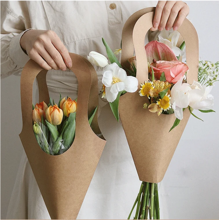 Creative White Paper Kraft Bouquet Packaging Bags with Handle for Gift and Shopping Flowers