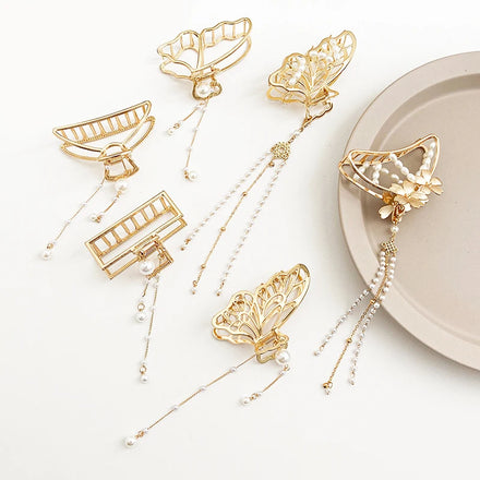 ODM OEM Pearl Fringe Fendant Hairpins Metal Vintage Butterfly Shark Claw Clip Korean Hollow Girls Hair Accessories Wholesale
