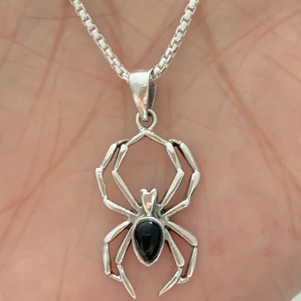 CAOSHI Hot Cute Spider Animal Pendant Necklace for Girls Silver Gold Y2K Style Women Trendy Jewelry Factory Pendant Necklaces