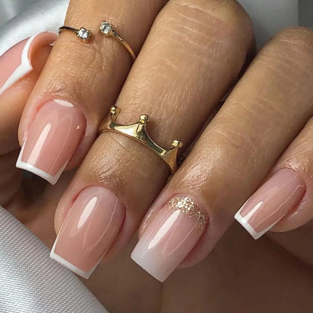Wholesale Cute Nude-pink Gold Glitter Artificial Fingernails Handmade Press-On Nails China OEM Brand