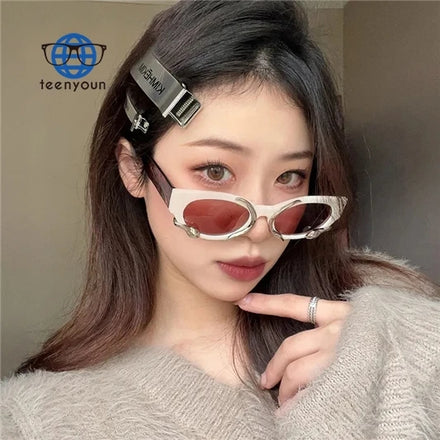 Teenyoun 2024 Personality Three-Dimensional Snake Shades Uv400 Outdoor Designer Small Oval Frame Sunglasses Wholesale