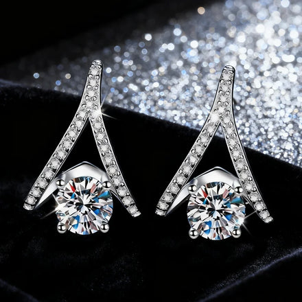 Light Luxury V-shaped Vvs D Color 1CT Moissanite Earrings S925 Sterling Silver for Women