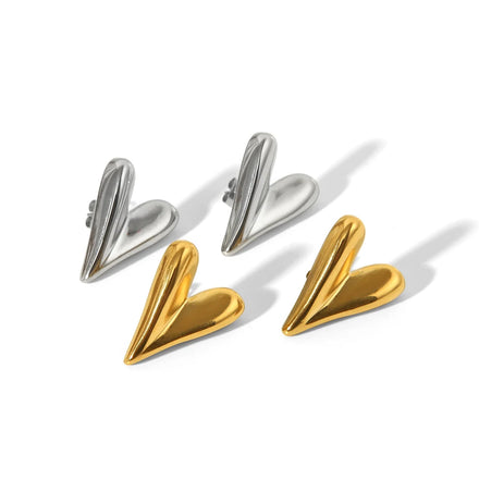 New Creative Stainless Steel 18K Geometric Delicate Big Heart Shape Stud Earrings for Girls Waterproof Jewelry