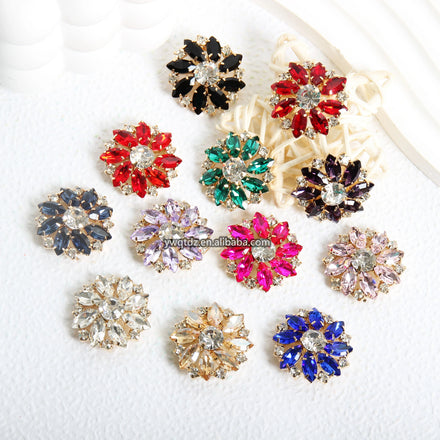 Vintage 3D Glass Crystal Decorative Buttons Hand-Sewn Glue-On Technique DIY Garment Decor Loose Rhinestones Colored Type Buttons