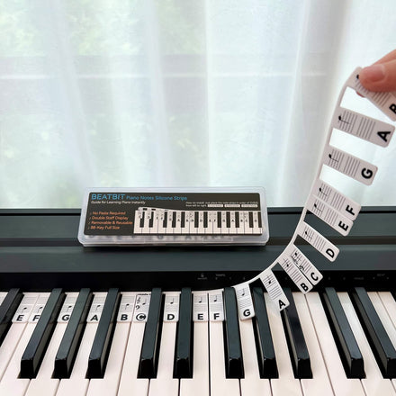 BEATBIT Guía de notas de piano para principiantes, etiquetas extraíbles para teclado de piano para aprendizaje, sin necesidad de calcomanías, reutilizables y vienen con caja (negro clásico)