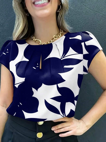 Blusa de mujer con estampado aleatorio de manga corta - Cuello redondo casual, corte holgado, blusa de poliéster para todas las estaciones y vacaciones de verano
