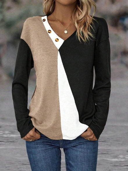 EMERY ROSE Camiseta gráfica de mujer con detalle de botón y hombros caídos en bloques de color