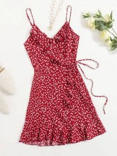 Vestido envolvente Soleia Cami con estampado de corazón y volantes